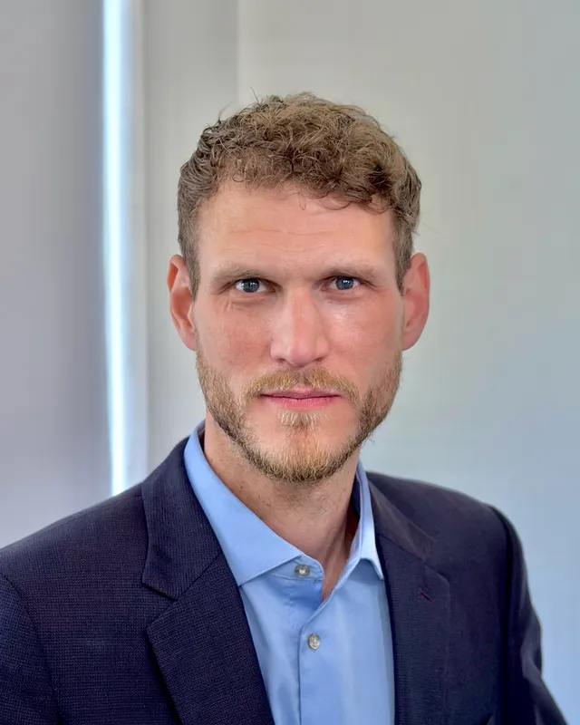 Jonas Weiss, Director, GoldWhite
